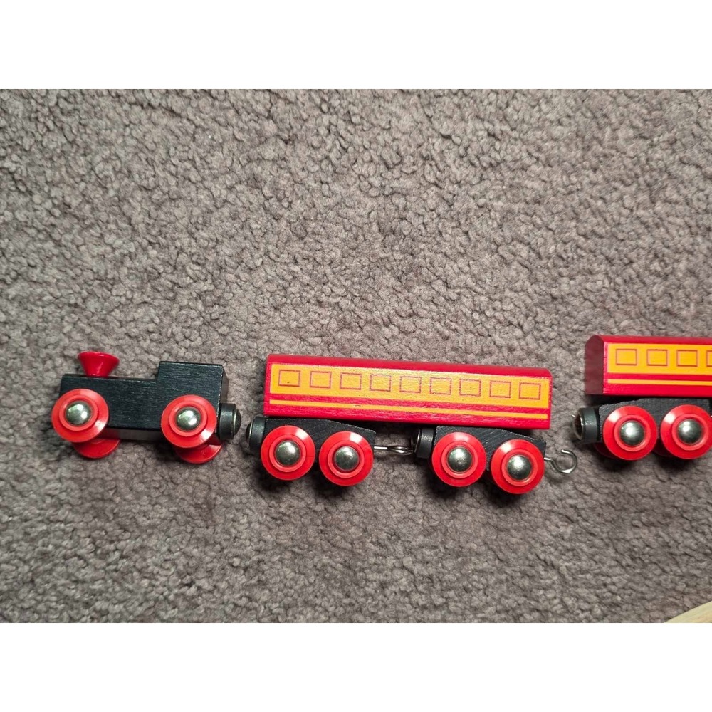 Brio Wooden Railway Trains of the World Red Road Engine Train Set Tracks - Picture 3 of 16